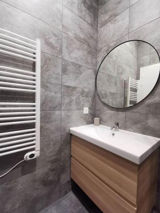 Le Pressense 2 Apartment Venissieux Ngoại thất bức ảnh